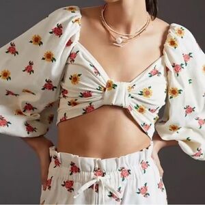 Floral Puff Sleeve Crop Top